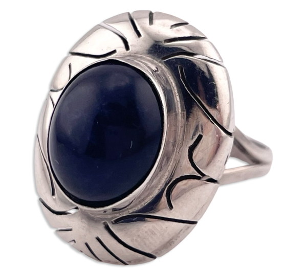 size 8 sterling silver Mexican sodalite cut-out ring
