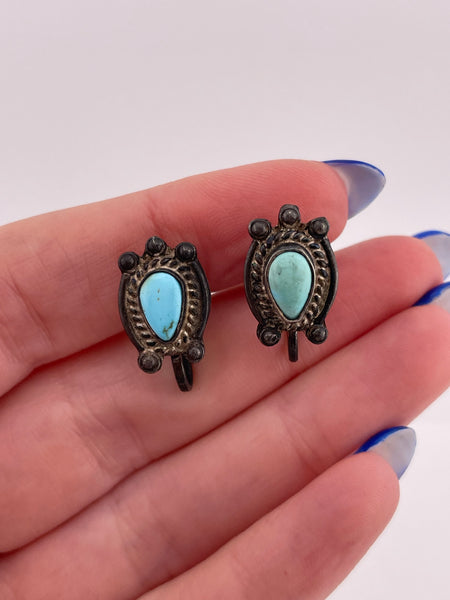 sterling silver turquoise screw-back earrings