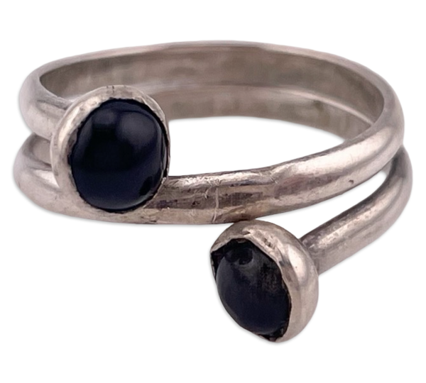 size 7.5 sterling silver onyx black glass ring ***AS IS***