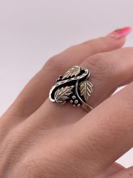 size 6.75 sterling silver leaf ring