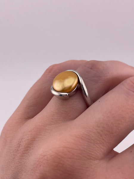 size 7.25 sterling silver rhodium plated pearl ring