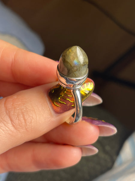 size 8 sterling silver shaped pointy labradorite ring