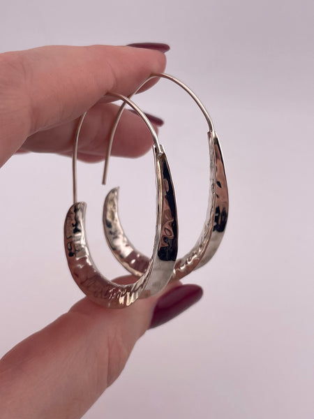 sterling silver stoneless hammered threader J shaped dangle earrings