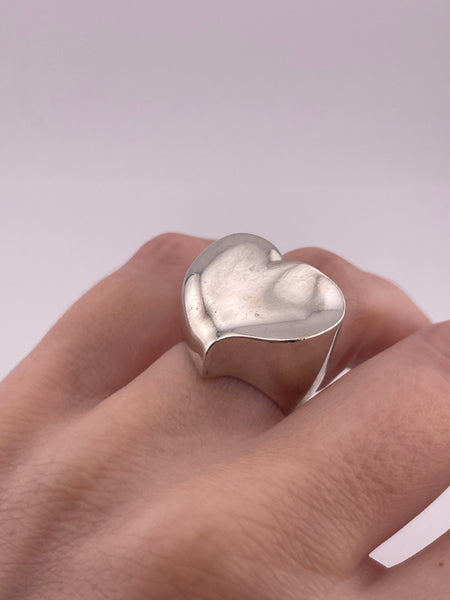 size 7 sterling silver stoneless chunky heavy heart ring