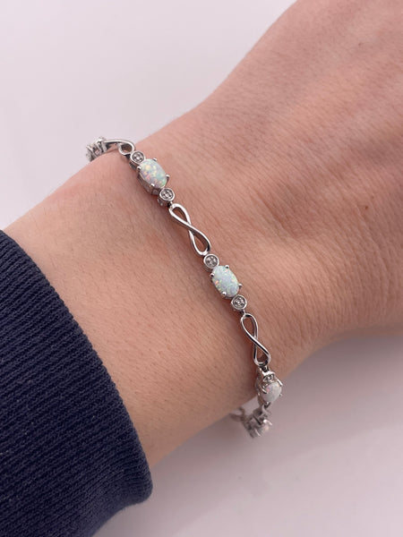 sterling silver 7-1/2" rhodium plated faux opal chip diamond link bracelet