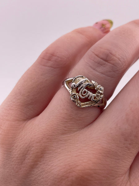 size 7 sterling silver "Mom" heart ring ***AS IS***