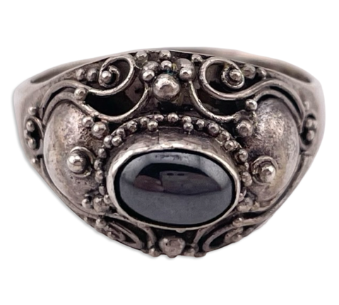 size 7.5 sterling silver hematite ring