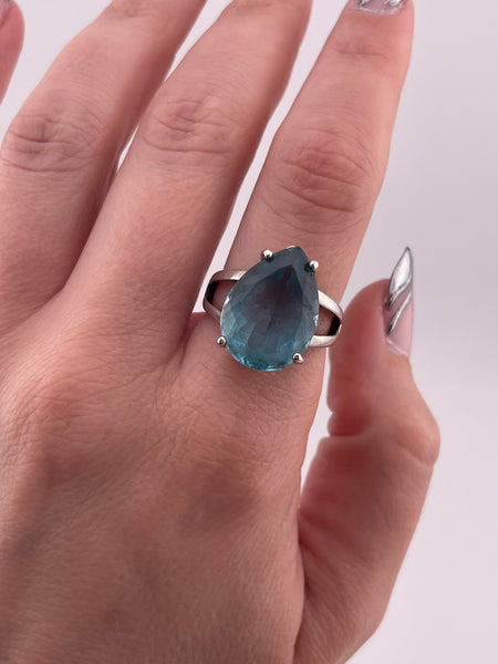 size 7.75 sterling silver lab topaz ring ***AS IS***