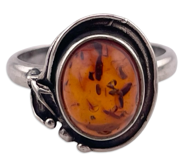 size 6.75 sterling silver oval amber leaf detail ring