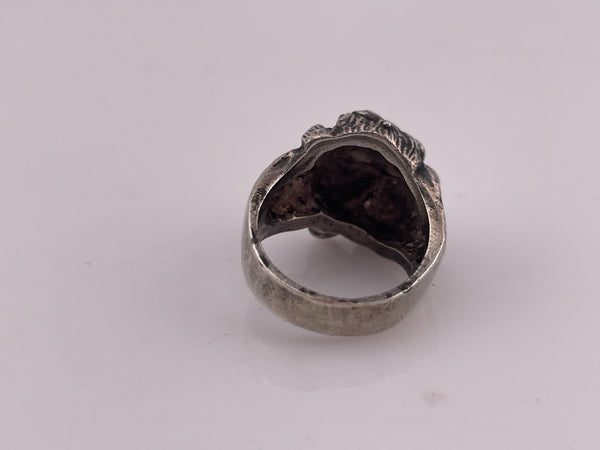 size 7.75 800 silver lions head ring