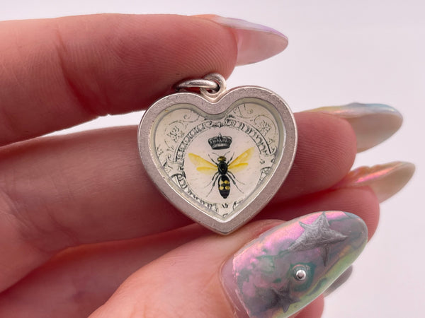 fine silver small queen bee graphic heart pendant