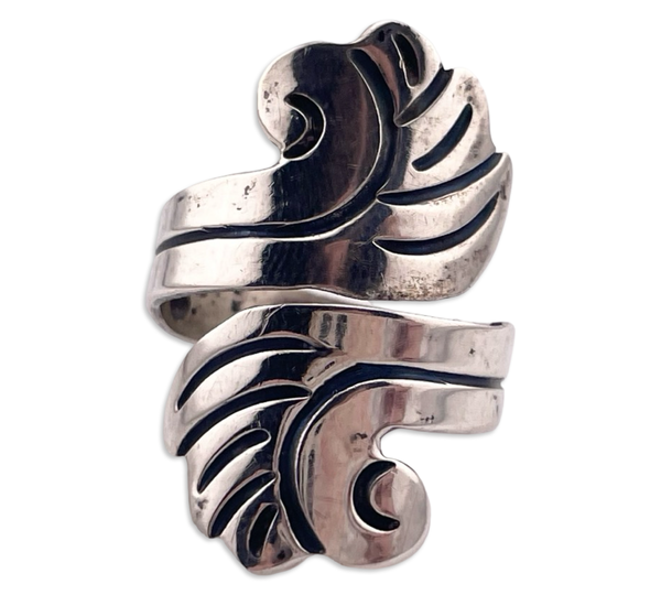 size 7.25 sterling silver Mexican stoneless bypass ring