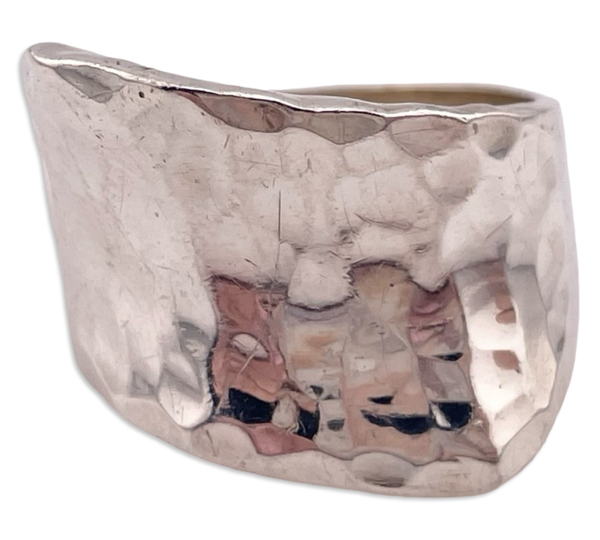 size 7.5 sterling silver stoneless hammered ring