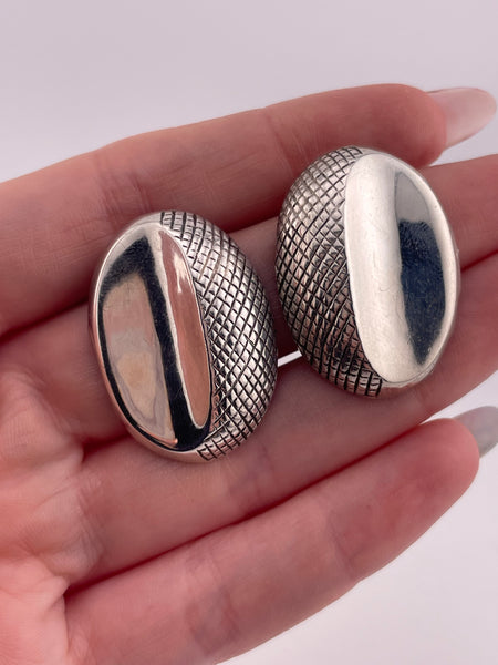 sterling silver textured stoneless oval post earrings