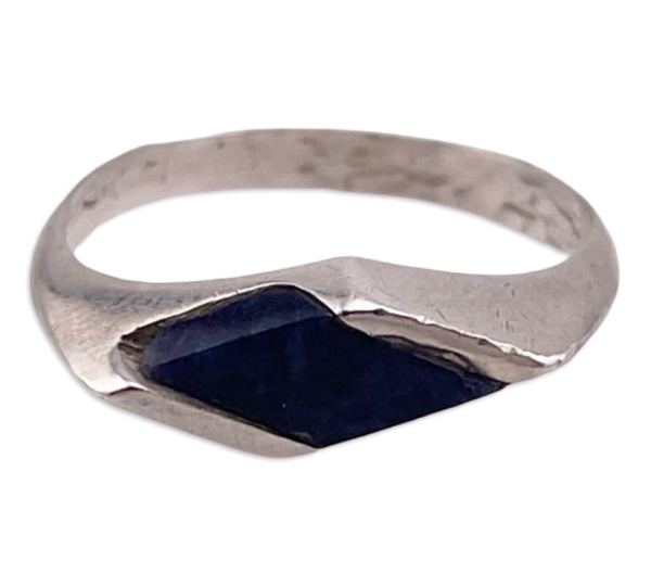 size 5.5 sterling silver sodalite ring