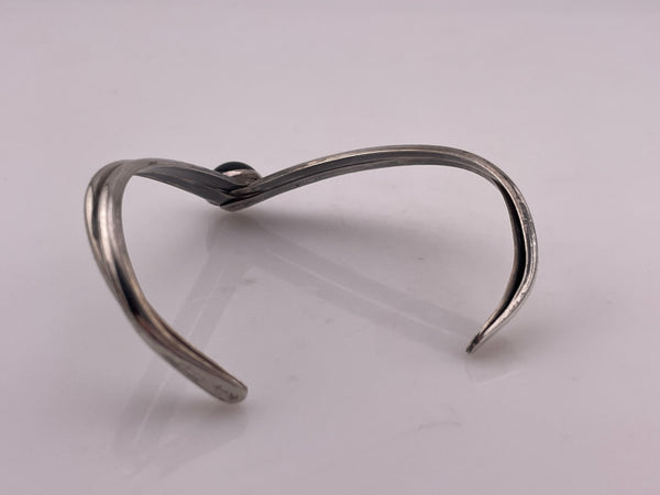 sterling silver onyx V cuff bracelet