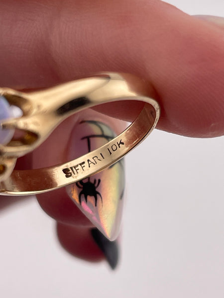 size 7 10k yellow gold triple opal ring