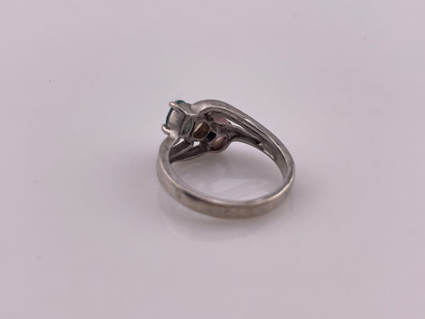 size 7.25 sterling silver faceted glass ring