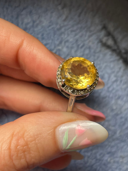size 8.75 sterling silver faceted lab citrine rhinestone ring **AS IS**