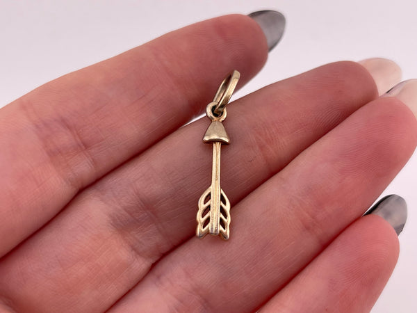 sterling silver gold plated arrow pendant