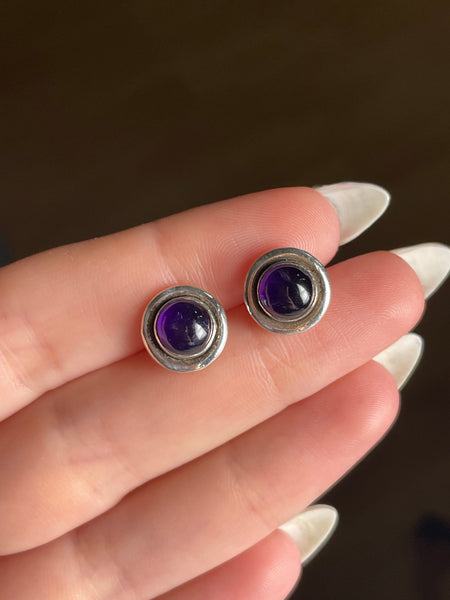 sterling silver round amethyst post earrings