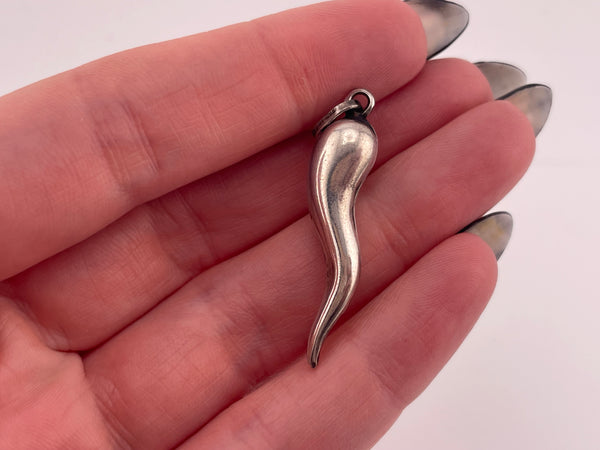 sterling silver Italian horn pendant ***AS IS***
