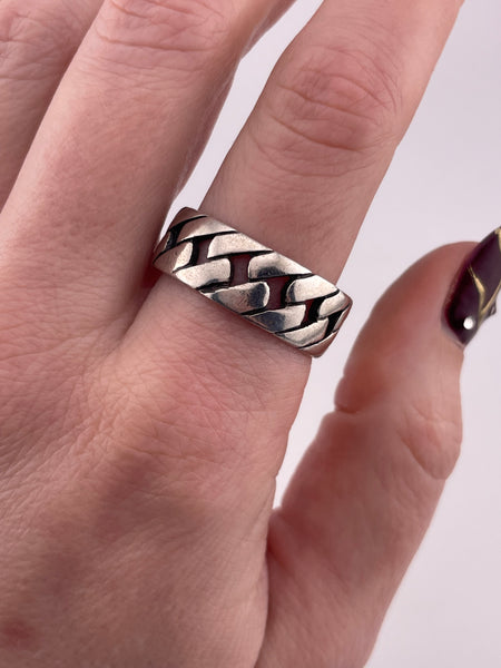 size 11.75 sterling silver chain style band ring