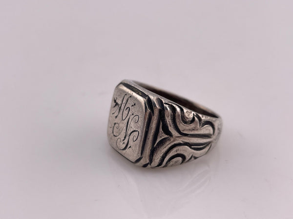 size 10 sterling silver heavy engraved signet 'MNS' initials ring