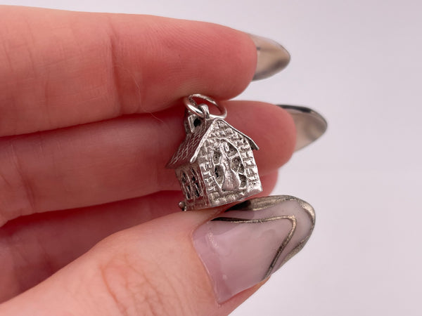 sterling silver wedding rings in chapel pendant ***opens***