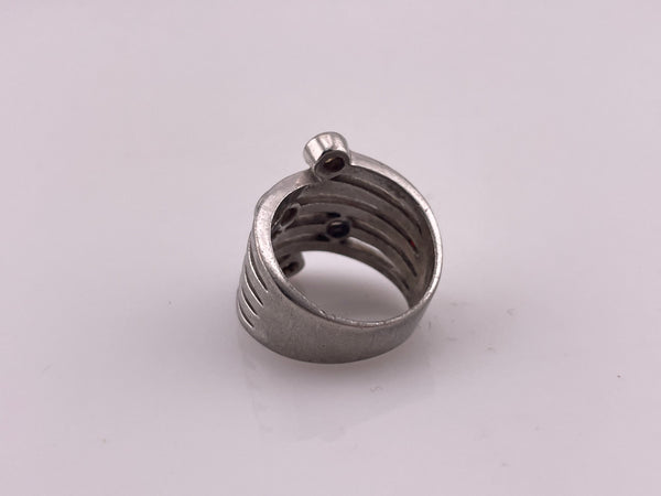size 6 sterling silver rhinestone ring