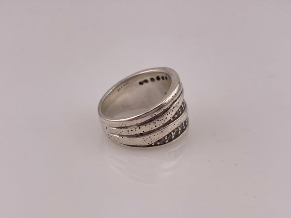 size 6 sterling silver Silpada rhinestone ring