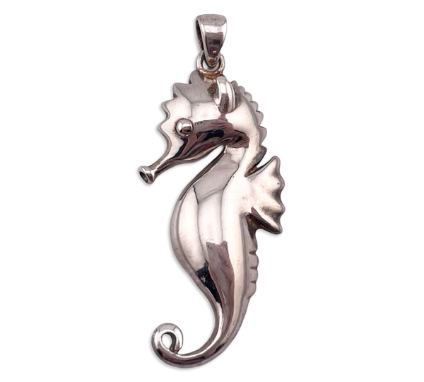 sterling silver seahorse pendant