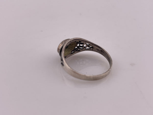 size 8 sterling silver malachite ring