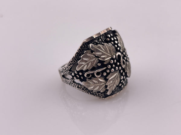 size 10.5 sterling silver chunky leaf ring