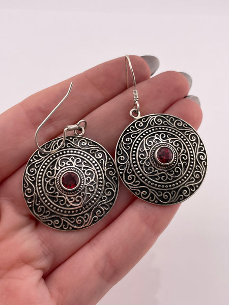 sterling silver round faceted garnet dangle earrings