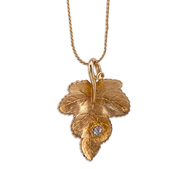 costume gold tone rhinestone leaf necklace