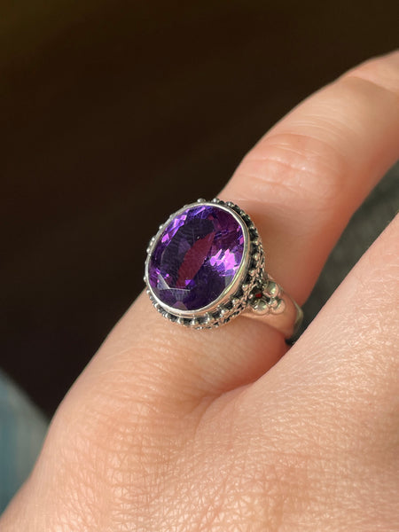 size 6 sterling silver faceted amethyst dot design ring