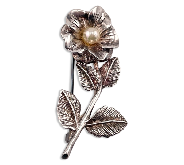 sterling silver synthetic pearl flower brooch