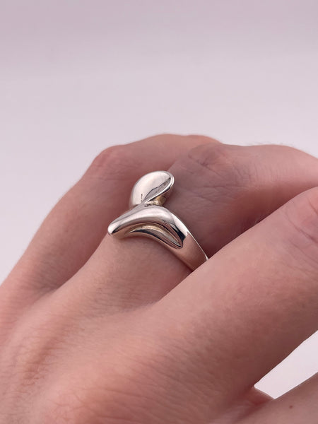 size 6.5 sterling silver stoneless textured zig zag ring