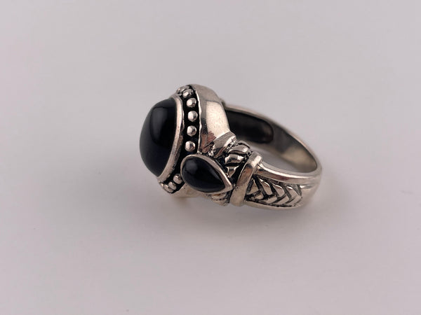 size 7.25 sterling silver synthetic onyx ring