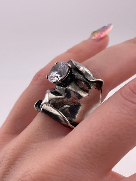 size 7 sterling silver rhinestone wavy ring