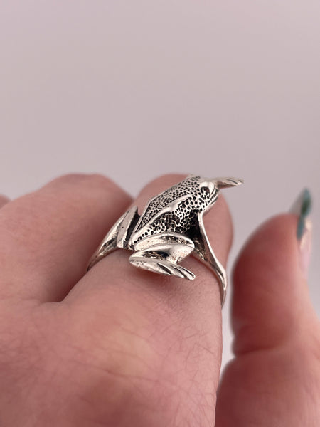 sterling silver frog ring - choose size