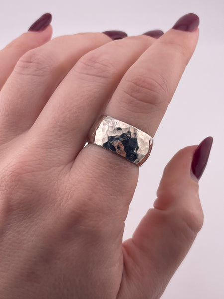 size 7.75 sterling silver Silpada chunky hammered band ring