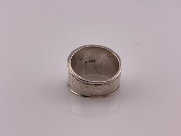 size 6.75 sterling silver stoneless ring