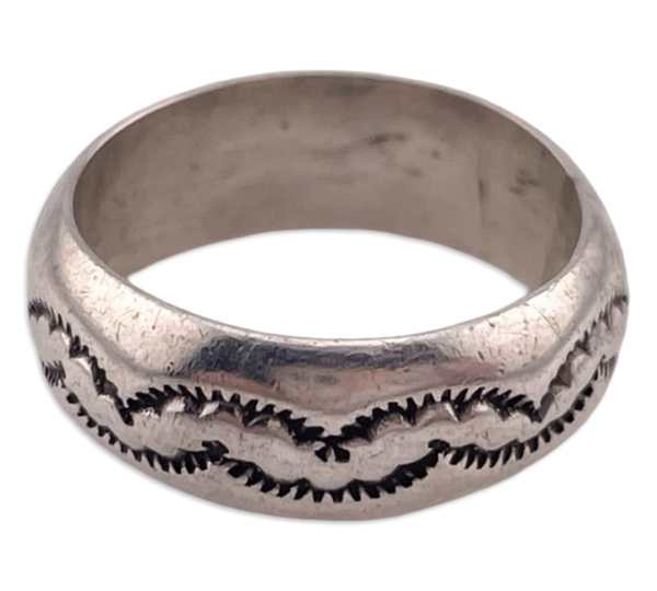 size 4 sterling silver stamped band ring