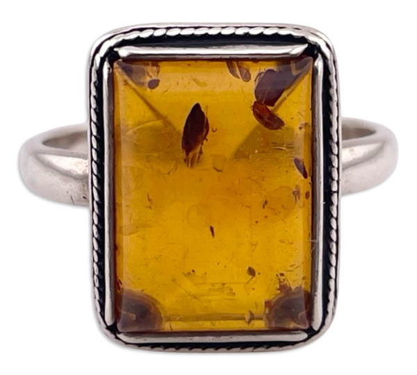 size 8 sterling silver rectangle shaped amber ring
