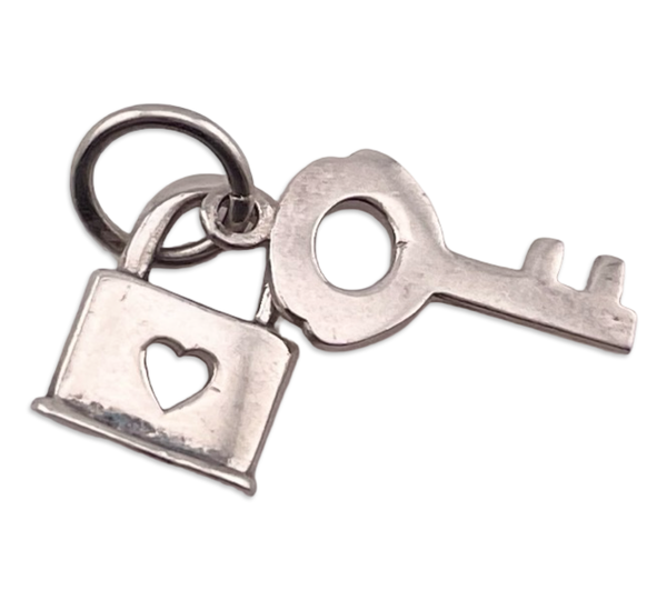 sterling silver key & heart padlock pendant