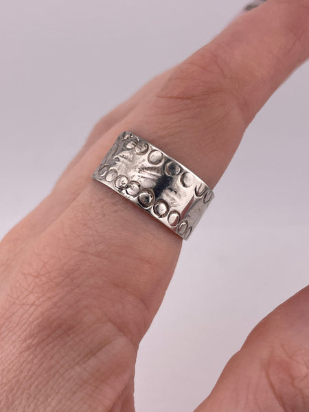 size 8.75 sterling silver stamped design wide band ring