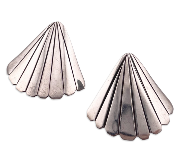 sterling silver lined scalloped post earrings ***Non-Sterling Posts***