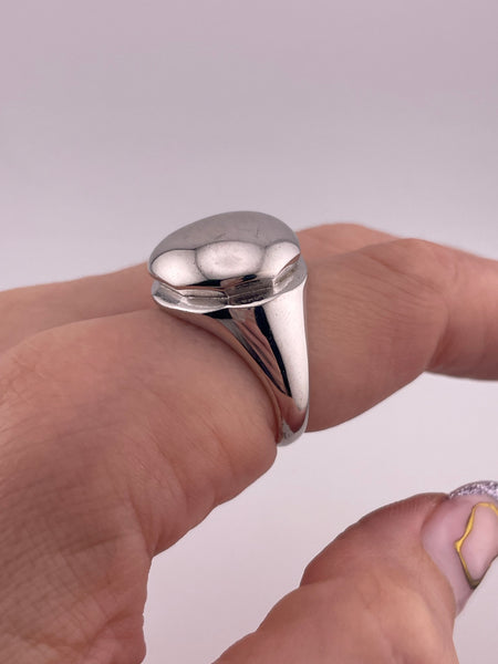size 8.25 rhodium plated sterling silver stoneless chunky ring